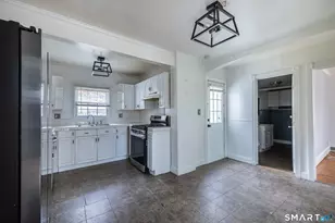 126 Emmett Ave, Derby, CT 06418 - Photo 13