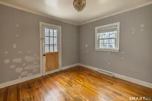 126 Emmett Ave, Derby, CT 06418 - Photo 17
