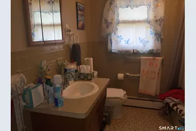 64 Gladden Street, New Britain, CT 06051 - Photo 17