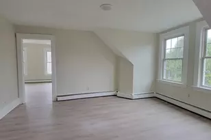 157 S Park St, Windham, CT 06226 - Photo 11