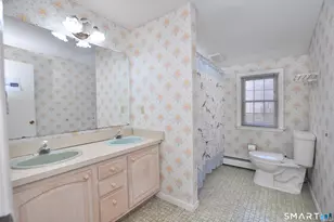 25 Hampshire Dr, Glastonbury, CT 06033 - Photo 33