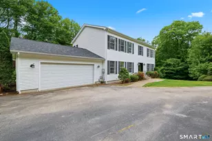 19 Rosemarie Ln, Bozrah, CT 06334 - Photo 3