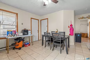 15 Jubilee St, New Britain, CT 06051 - Photo 19