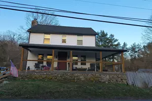 1489 Georges Hill Rd, Southbury, CT 06488 - Photo 1