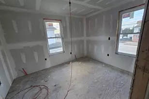 429 Burnside Ave, East Hartford, CT 06108 - Photo 23