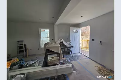 429 Burnside Avenue, East Hartford, CT 06108 - Photo 17