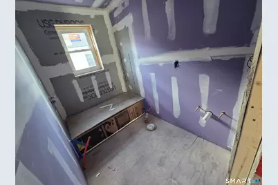 429 Burnside Avenue, East Hartford, CT 06108 - Photo 29