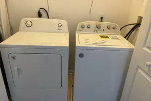 850 E Main St, Stamford, CT 06902 - Photo 7