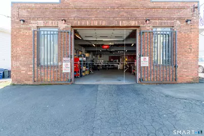 468 Blohm Street, West Haven, CT 06516 - Photo 5