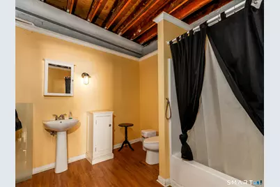 468 Blohm Street, West Haven, CT 06516 - Photo 17