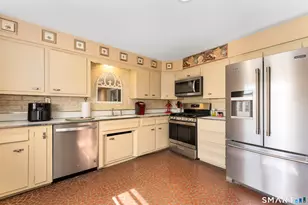 116 3rd Ave, Stratford, CT 06615 - Photo 9