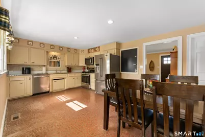 116 Third Avenue, Stratford, CT 06615 - Photo 11