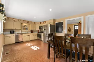116 3rd Ave, Stratford, CT 06615 - Photo 11