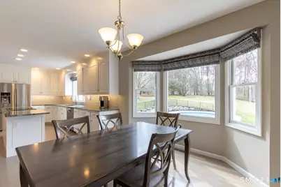 16 Shadowood Lane, Trumbull, CT 06611 - Photo 5