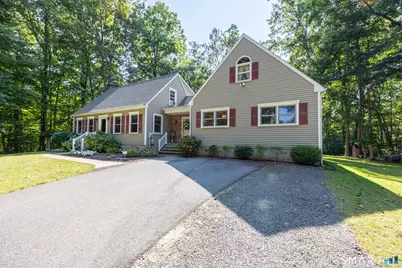 7 Stephens Court, Clinton, CT 06413 - Photo 1