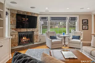 35 Danvers Ln, New Canaan, CT 06840 - Photo 9