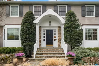 35 Danvers Lane, New Canaan, CT 06840 - Photo 3