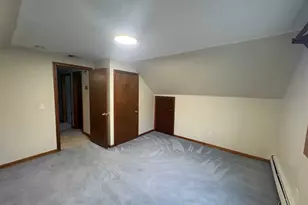 16 Raymond Rd, Woodbridge, CT 06525 - Photo 7