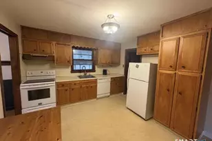 16 Raymond Rd, Woodbridge, CT 06525 - Photo 11