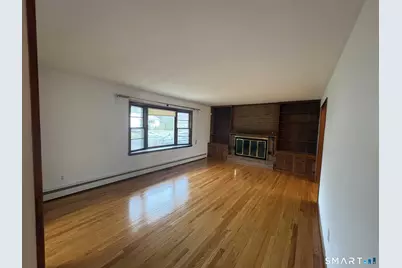 16 Raymond Road, Woodbridge, CT 06525 - Photo 13