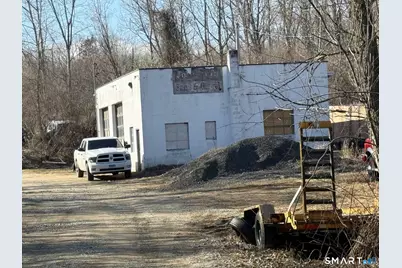 25 Montville Road, Norwich, CT 06360 - Photo 3