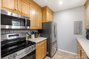 26 Prospect Ave, Norwalk, CT 06850 - Photo 11