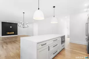 80 Oronoque Hills Rd, Stratford, CT 06614 - Photo 23