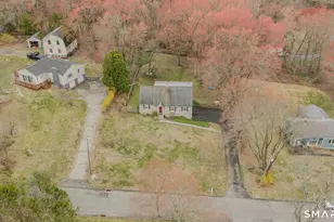 32 Greenbriar Ln, Newtown, CT 06470 - Photo 31