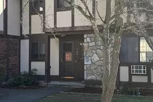 364 Foxwood Ln, Milford, CT 06461 - Photo 1