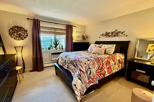 364 Foxwood Ln, Milford, CT 06461 - Photo 13