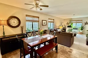 364 Foxwood Ln, Milford, CT 06461 - Photo 3