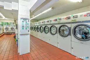 91 Strawberry Hill Ave, Stamford, CT 06902 - Photo 17