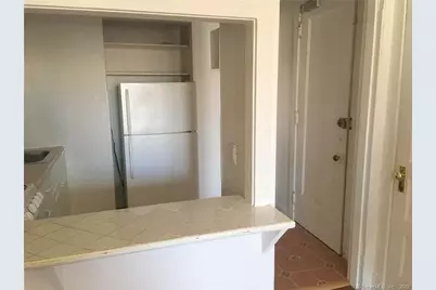 524 Whitney Avenue #3A, New Haven, CT 06511 - Photo 3