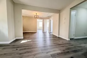 357 Maple St, Seymour, CT 06483 - Photo 17