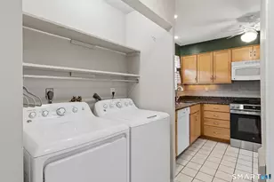 52 Hallmark Hill Dr, Wallingford, CT 06492 - Photo 5