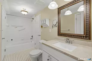 52 Hallmark Hill Dr, Wallingford, CT 06492 - Photo 17