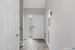 52 Hallmark Hill Dr, Wallingford, CT 06492 - Photo 3