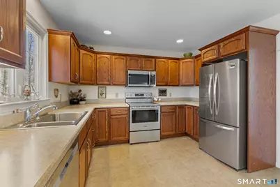 8 North Ridge #8, East Hampton, CT 06424 - Photo 19