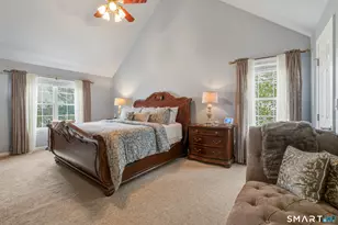 36 Commodore Hull Dr, Derby, CT 06418 - Photo 21