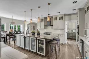 625 State St, Guilford, CT 06437 - Photo 5