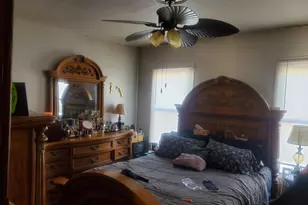 121 Pine St, New Haven, CT 06513 - Photo 3