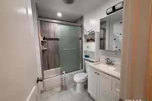 203 Benham Ave, Bridgeport, CT 06605 - Photo 15