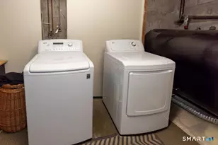 1 Oakridge Dr, Old Lyme, CT 06371 - Photo 25