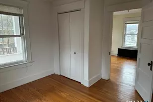 22 Donahue Pl, Torrington, CT 06790 - Photo 5