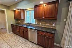 41 Cheyenne Ct, Marlborough, CT 06447 - Photo 11