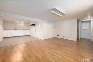 481 Bunker Hill Ave, Waterbury, CT 06708 - Photo 9