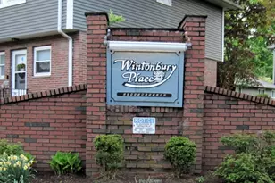 11 Camelot Dr, Bloomfield, CT 06002 - Photo 15