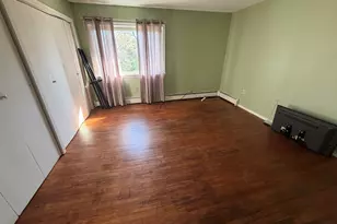 11 Camelot Dr, Bloomfield, CT 06002 - Photo 9