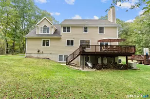 19 Bonny Rd, Brookfield, CT 06804 - Photo 9