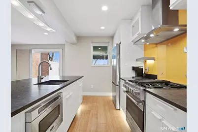 2 Putnam Hill #1A, Greenwich, CT 06830 - Photo 5